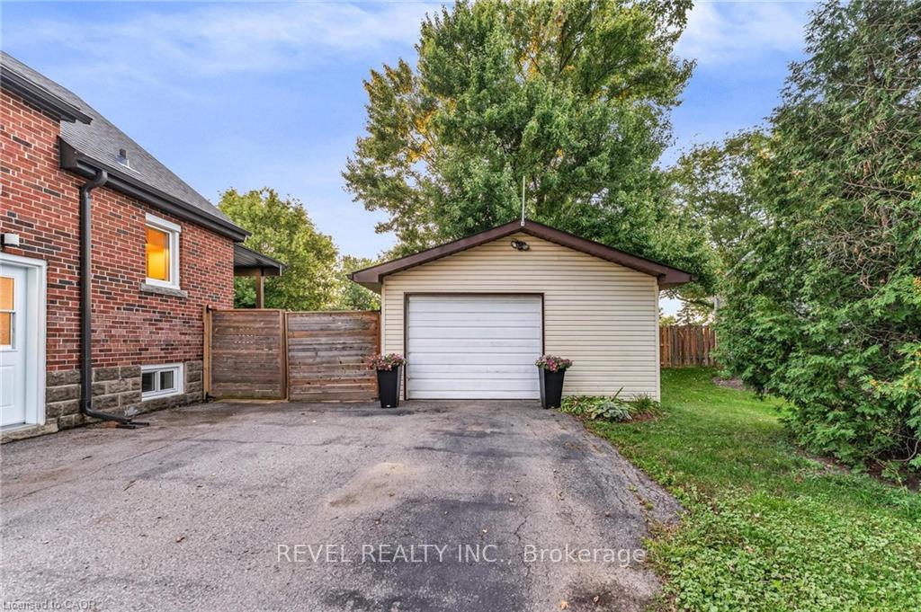 Photo 29 of 680 Woodburn Road, Hamilton, Woodburn — HOMEH