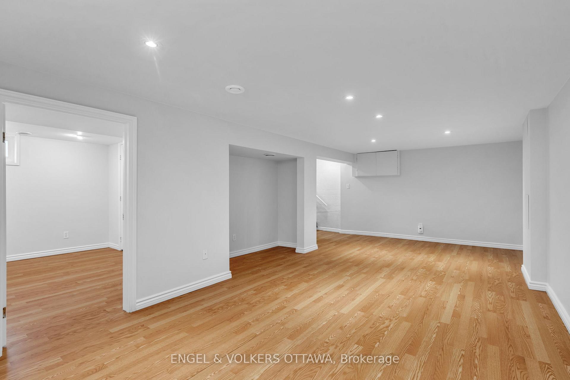Photo 22 of 141 Crerar Avenue, Ottawa, Carlington — HOMEH