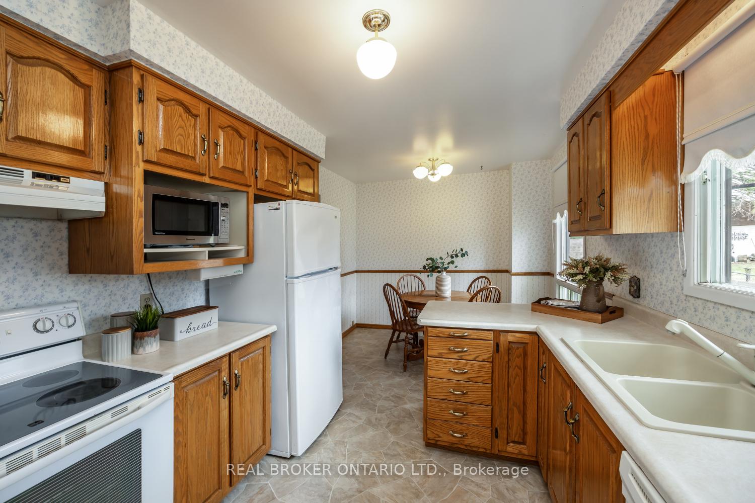 Photo 9 of 3318 Concession Rd 3, Clarington, Rural Clarington — HOMEH