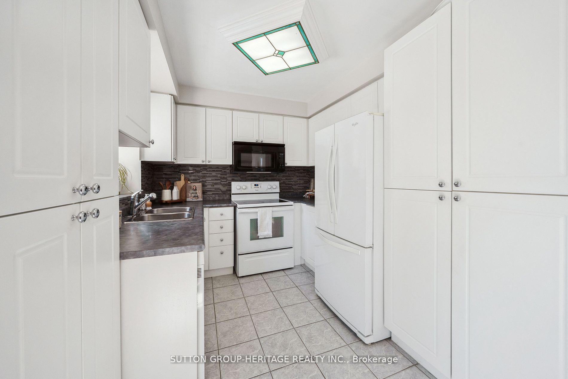 Photo 11 of 115 Daiseyfield Avenue, Clarington, Courtice — HOMEH