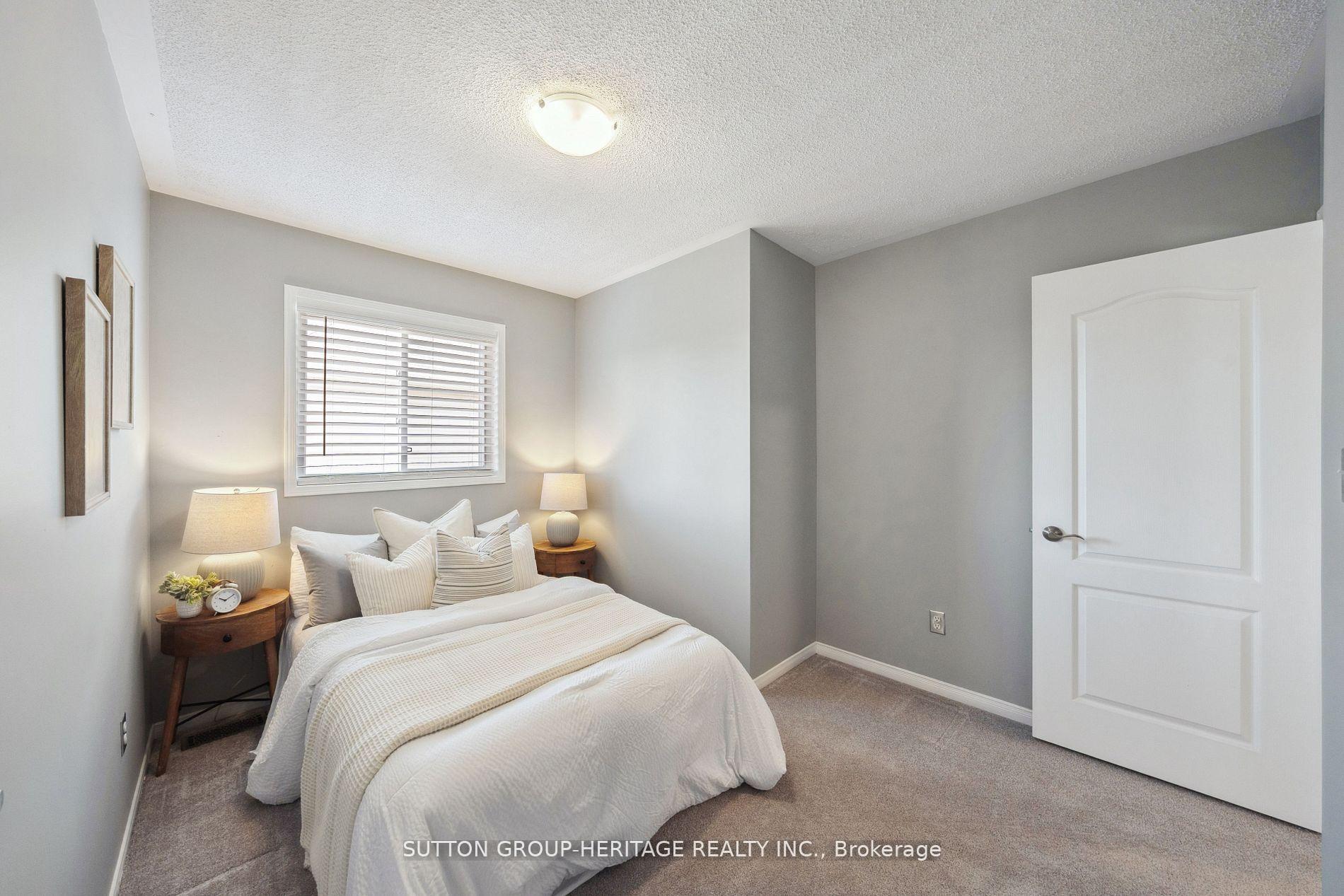 Photo 17 of 115 Daiseyfield Avenue, Clarington, Courtice — HOMEH