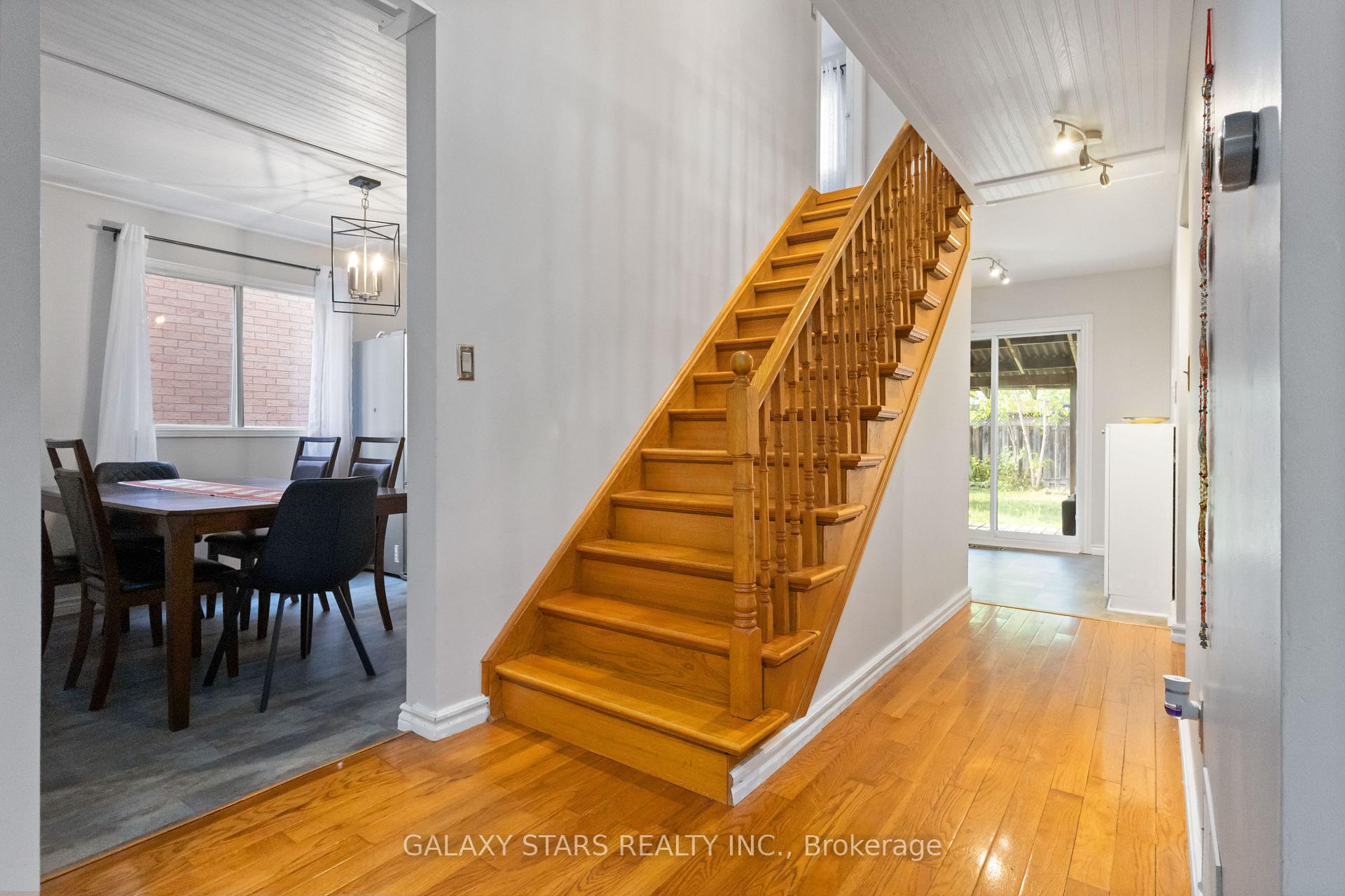 Photo 12 of 119 Sullivan Drive, Ajax, Central — HOMEH