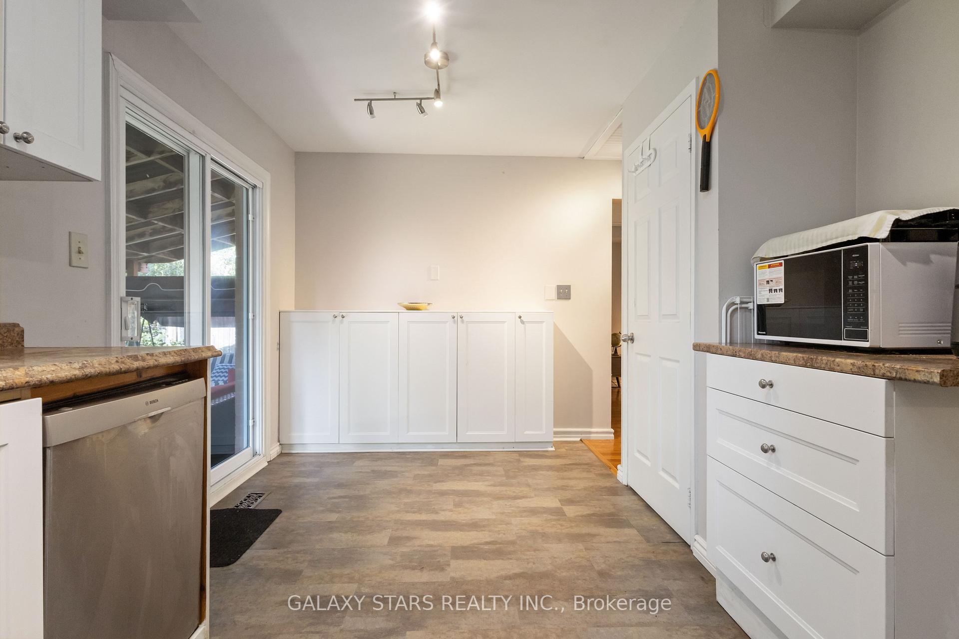 Photo 15 of 119 Sullivan Drive, Ajax, Central — HOMEH