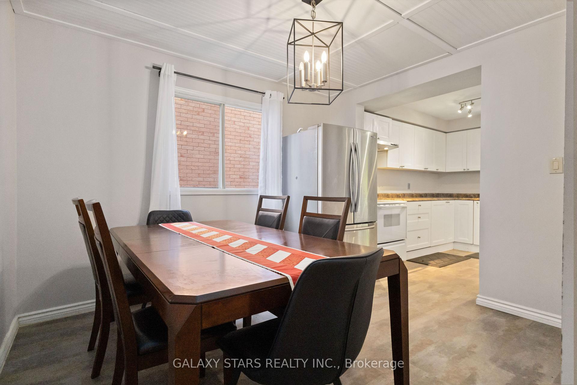 Photo 22 of 119 Sullivan Drive, Ajax, Central — HOMEH