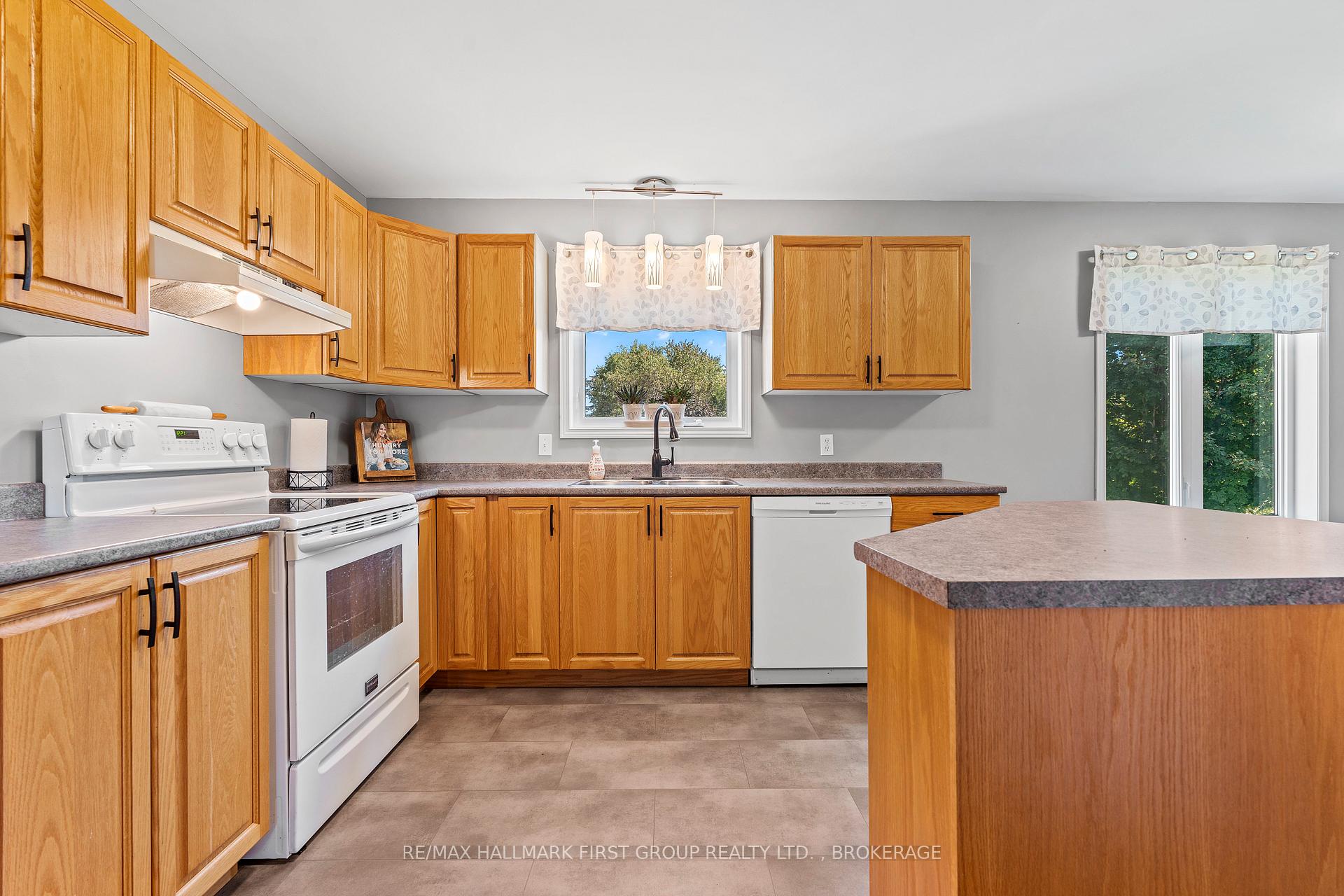 Photo 17 of 4374 Duff Road, Frontenac, Frontenac South — HOMEH