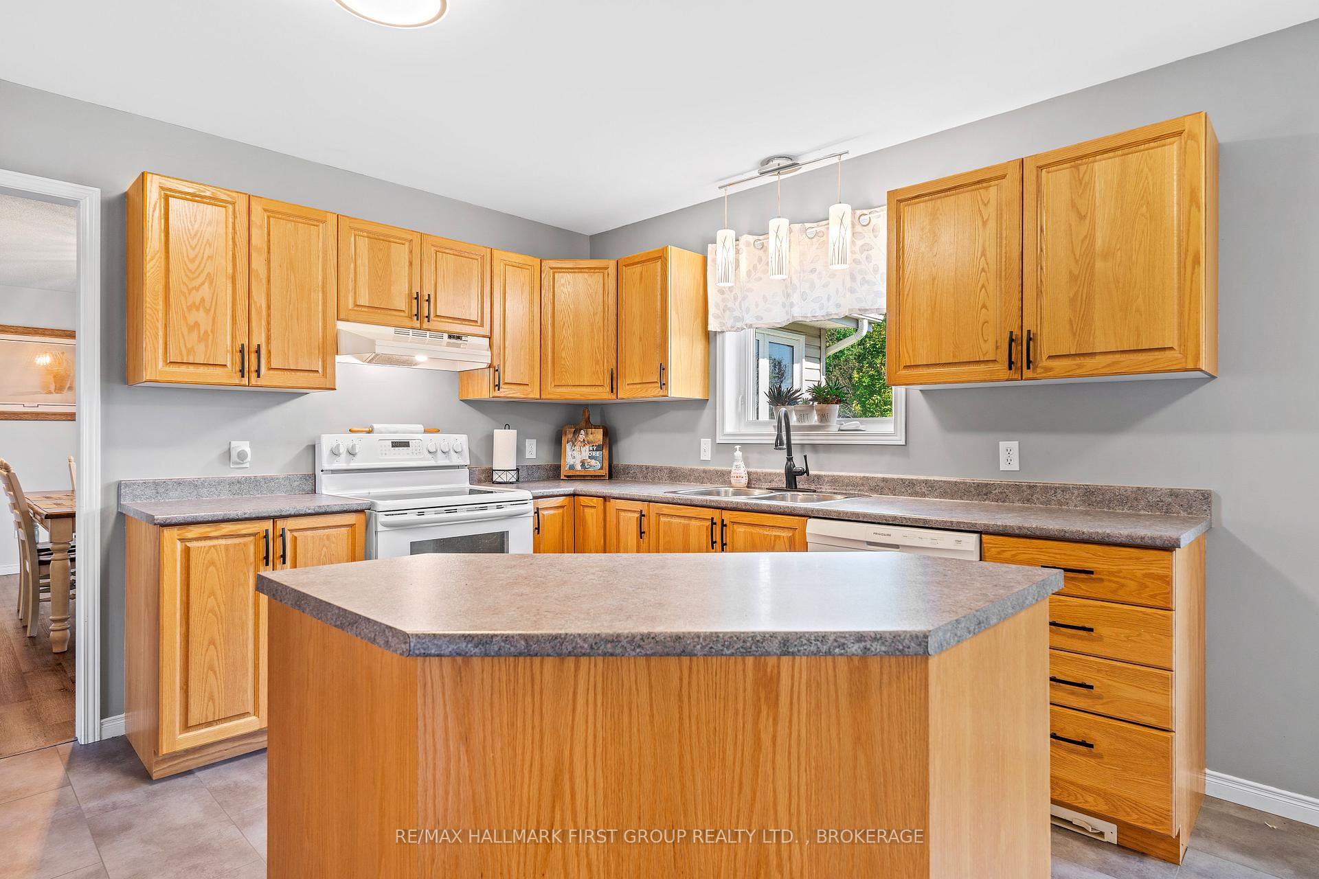 Photo 19 of 4374 Duff Road, Frontenac, Frontenac South — HOMEH