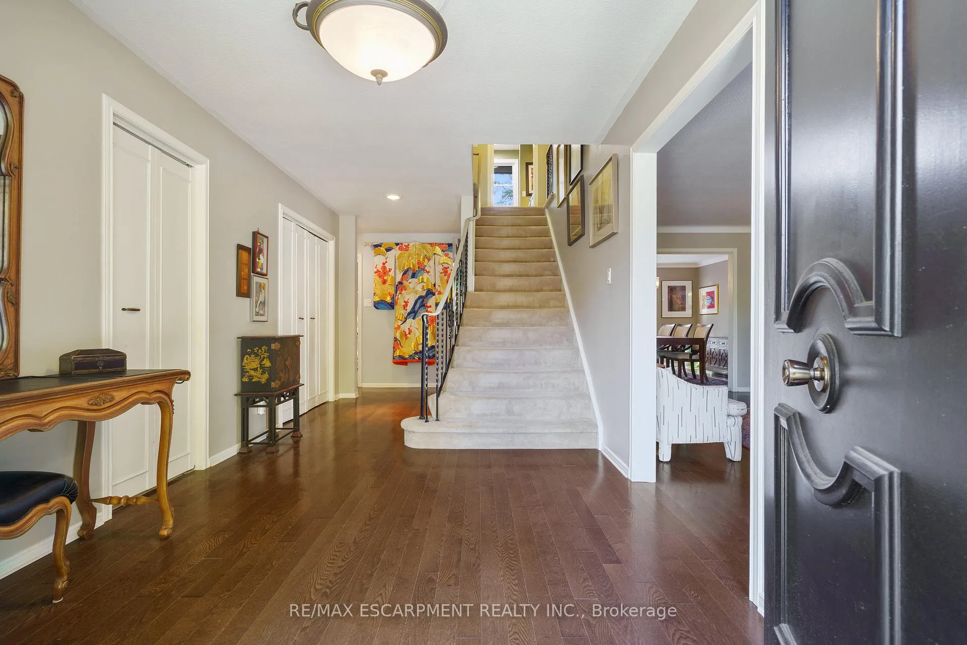 Photo 4 of 75 Terrace Drive, Hamilton, Dundas — HOMEH