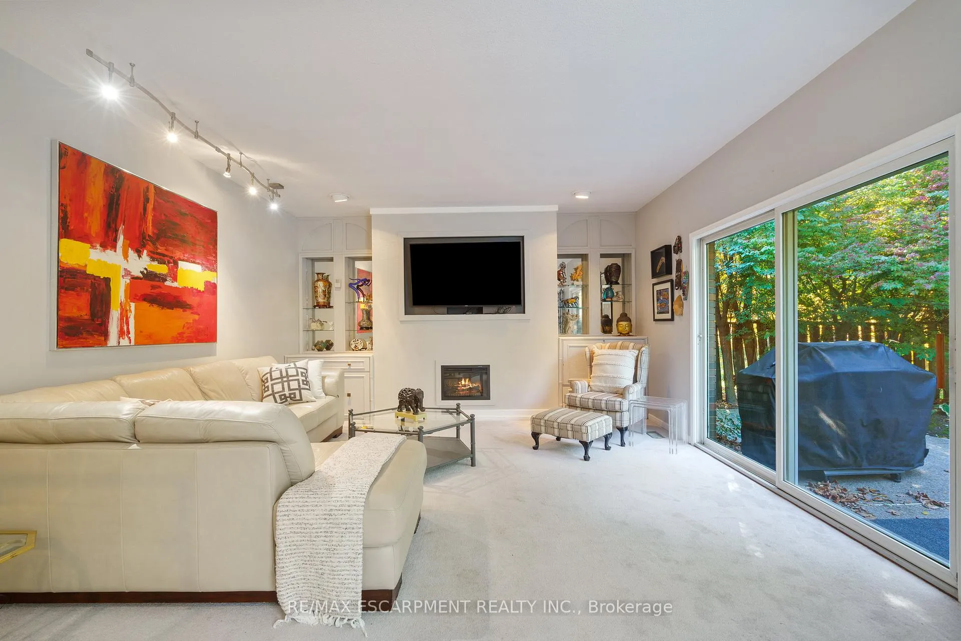 Photo 21 of 75 Terrace Drive, Hamilton, Dundas — HOMEH