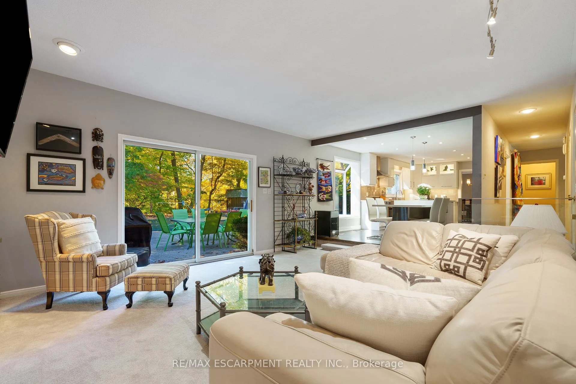 Photo 24 of 75 Terrace Drive, Hamilton, Dundas — HOMEH