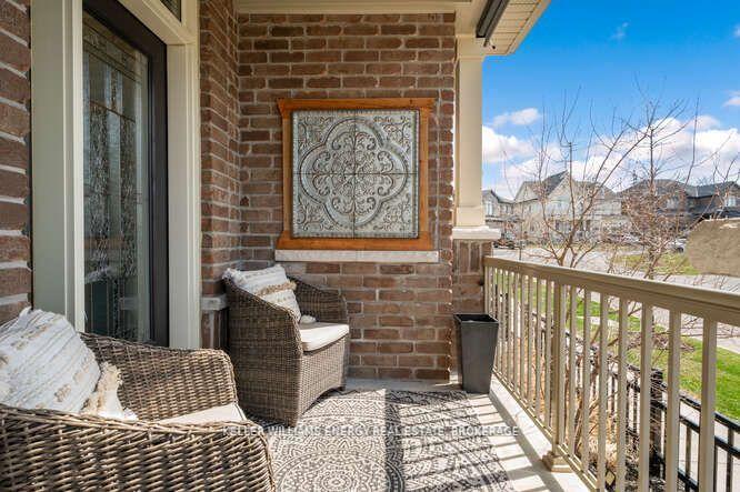 Photo 2 of 35 Donald Powell Crescent, Clarington, Newcastle — HOMEH