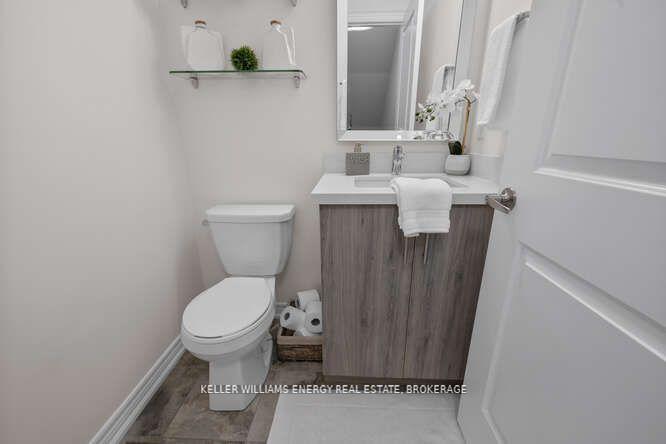 Photo 19 of 35 Donald Powell Crescent, Clarington, Newcastle — HOMEH