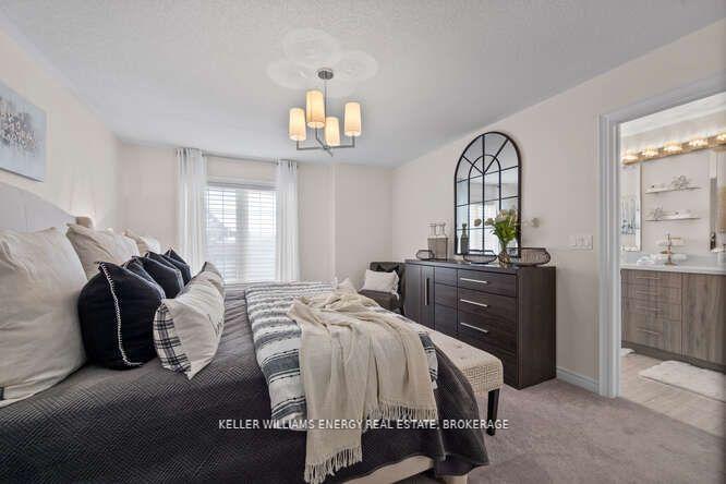Photo 21 of 35 Donald Powell Crescent, Clarington, Newcastle — HOMEH