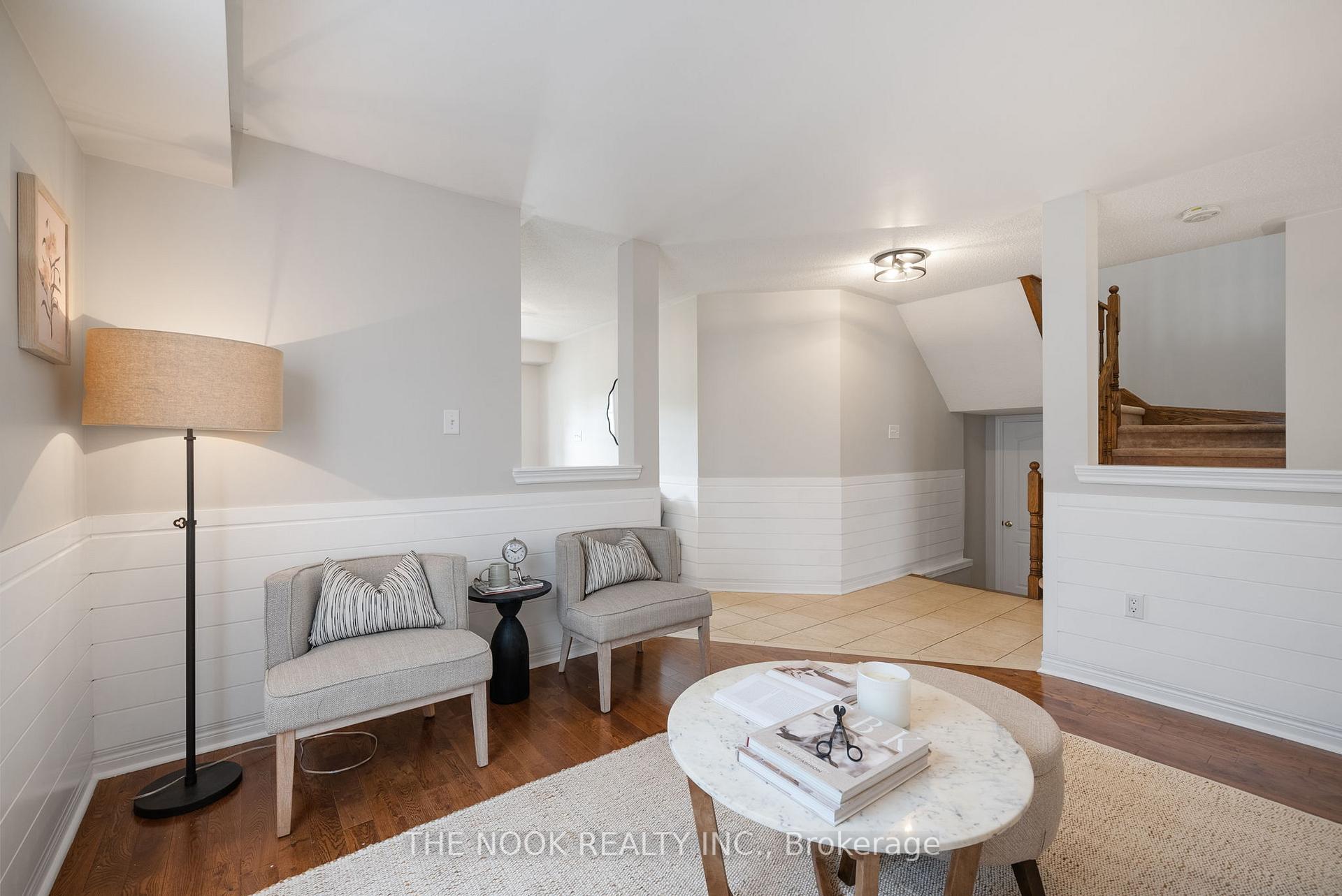 Photo 8 of 117 Dadson Drive, Clarington, Bowmanville — HOMEH