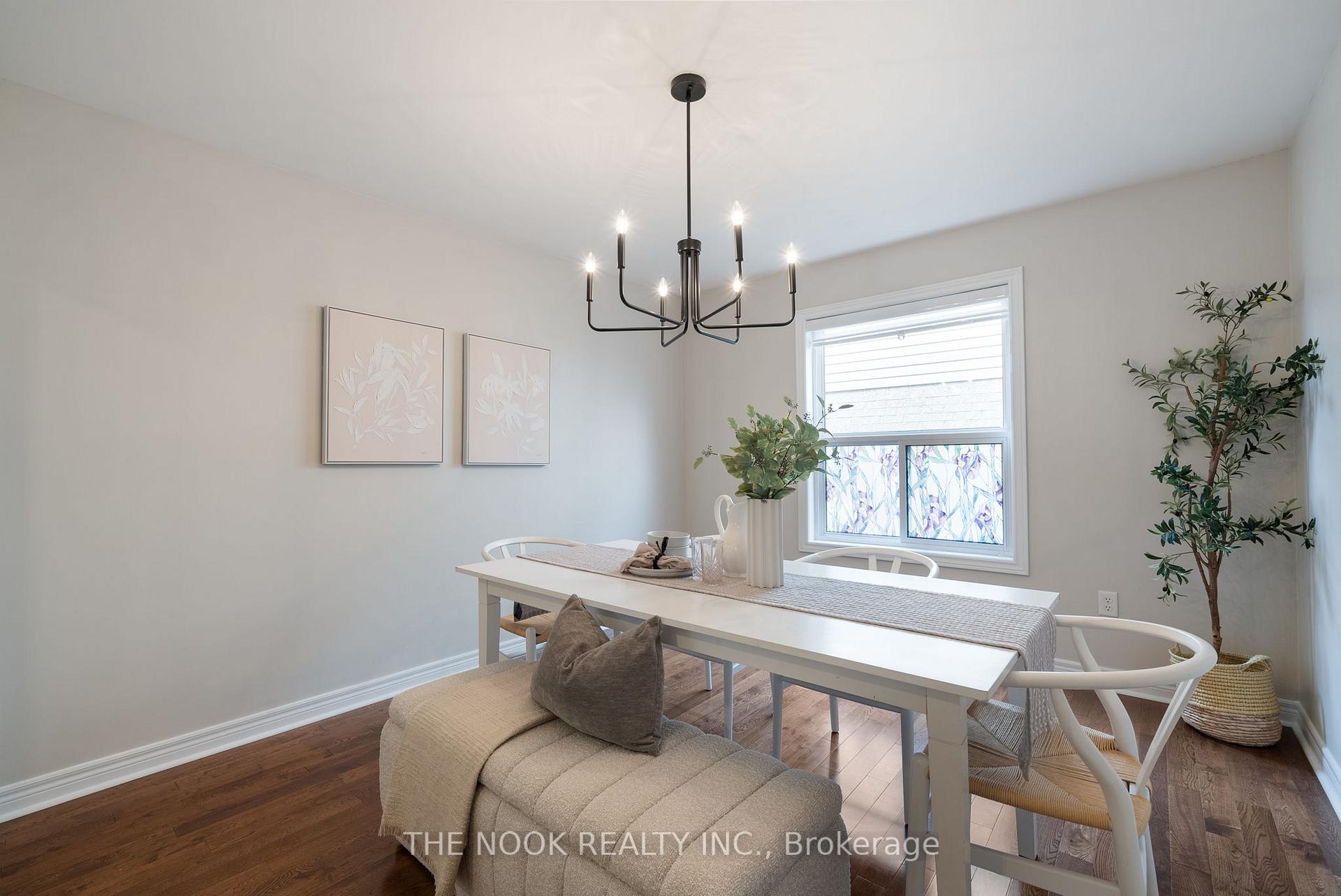 Photo 9 of 117 Dadson Drive, Clarington, Bowmanville — HOMEH