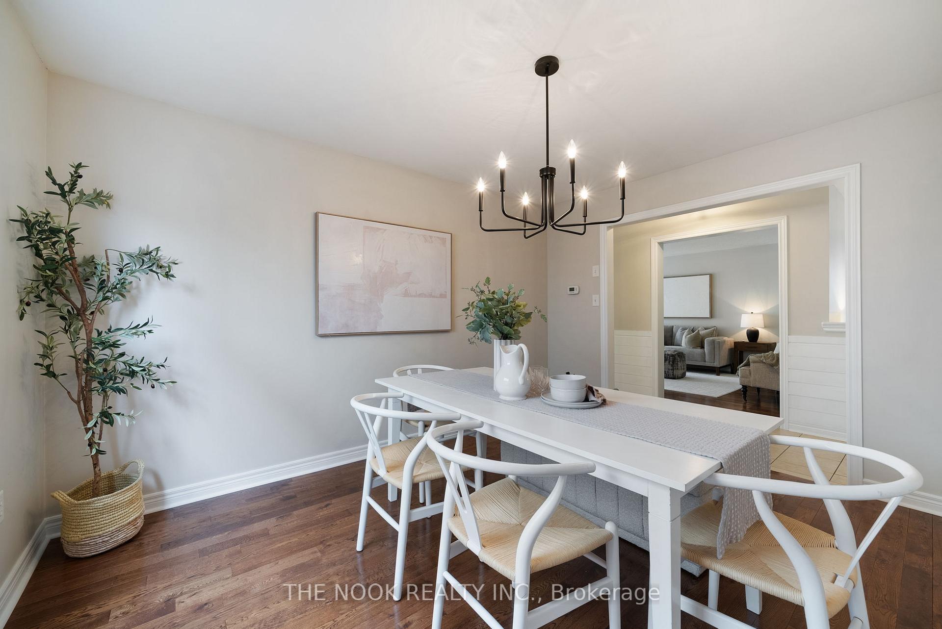 Photo 11 of 117 Dadson Drive, Clarington, Bowmanville — HOMEH