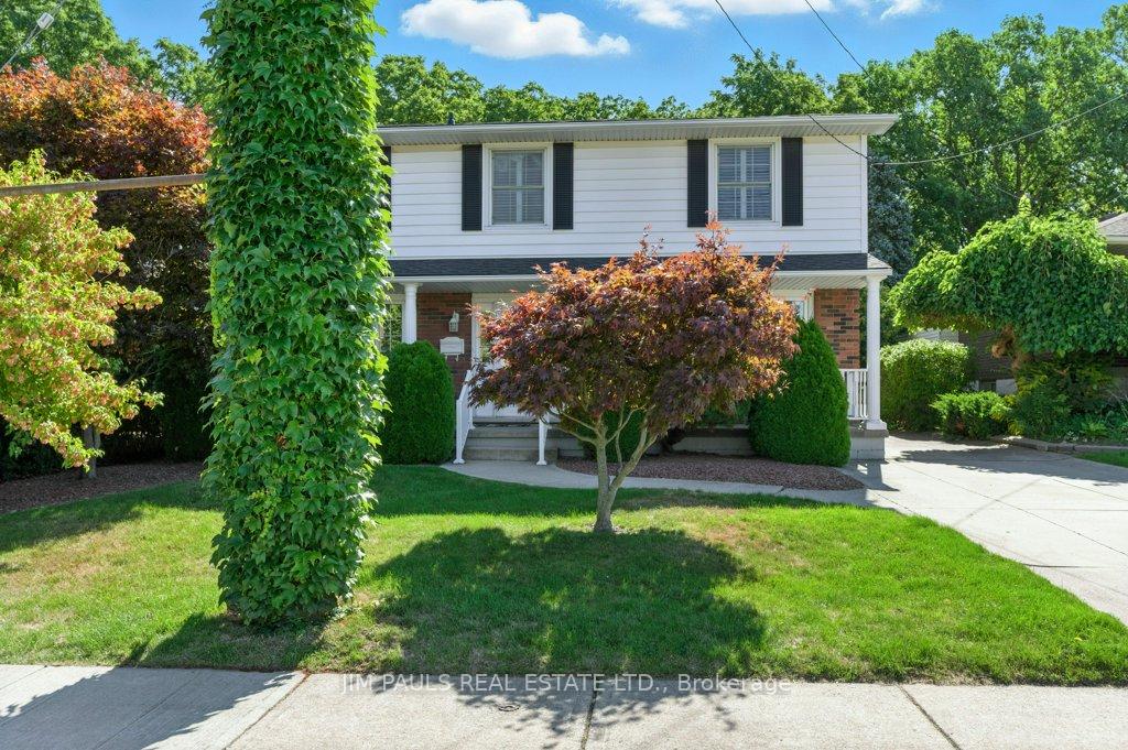 Photo 2 of 176 Montmorency Drive, Hamilton, Red Hill — HOMEH