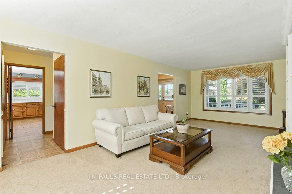 Photo 12 of 176 Montmorency Drive, Hamilton, Red Hill — HOMEH