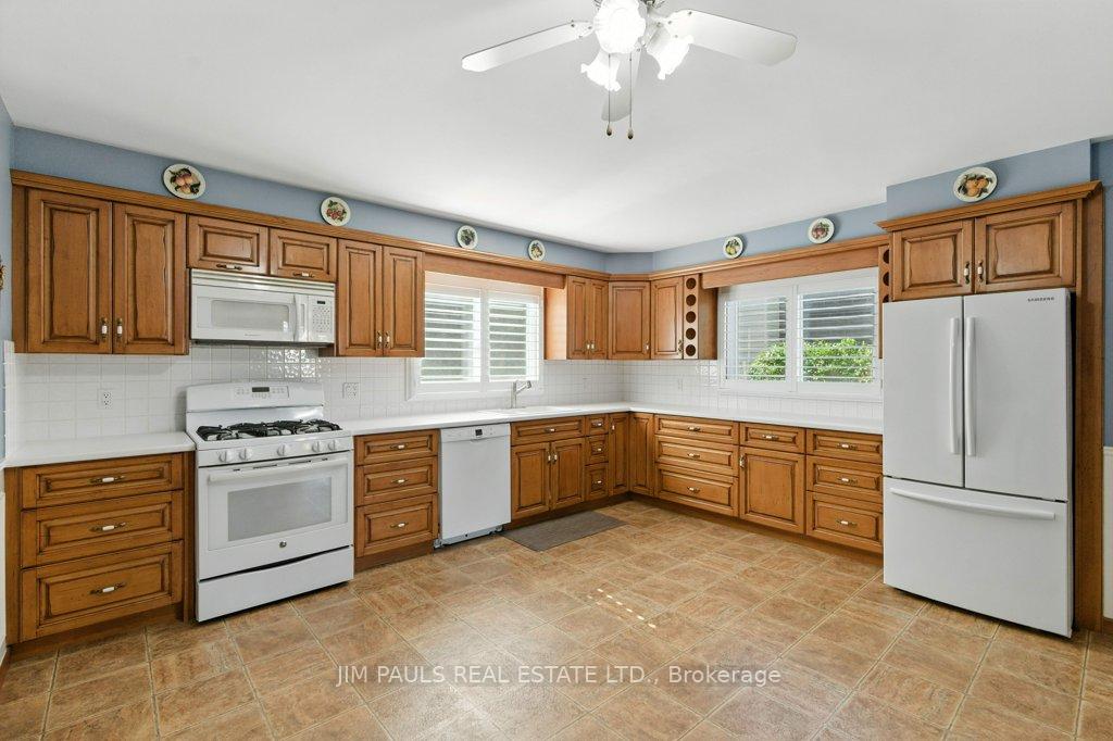 Photo 15 of 176 Montmorency Drive, Hamilton, Red Hill — HOMEH