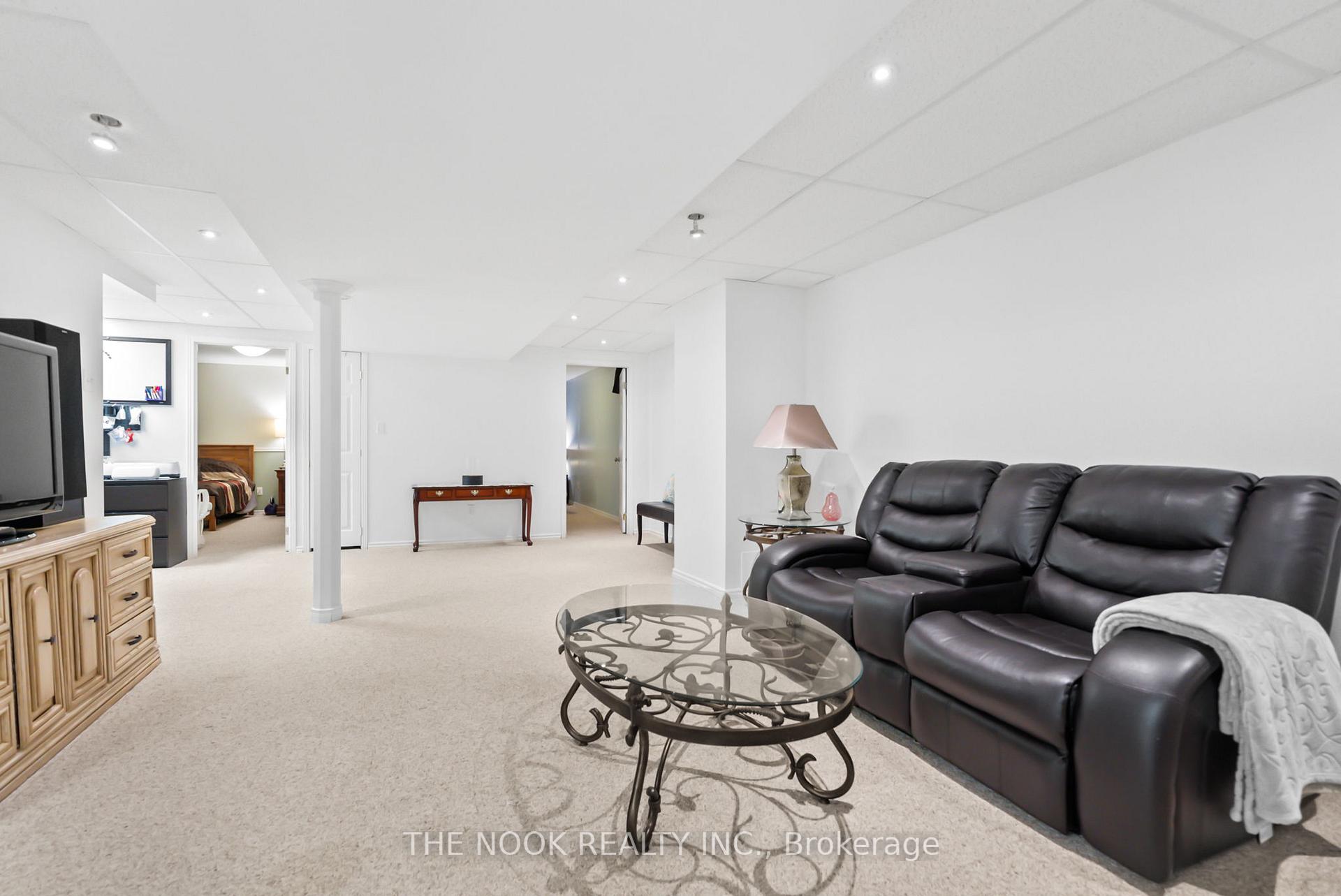 Photo 21 of 183 High Street, Clarington, Bowmanville — HOMEH