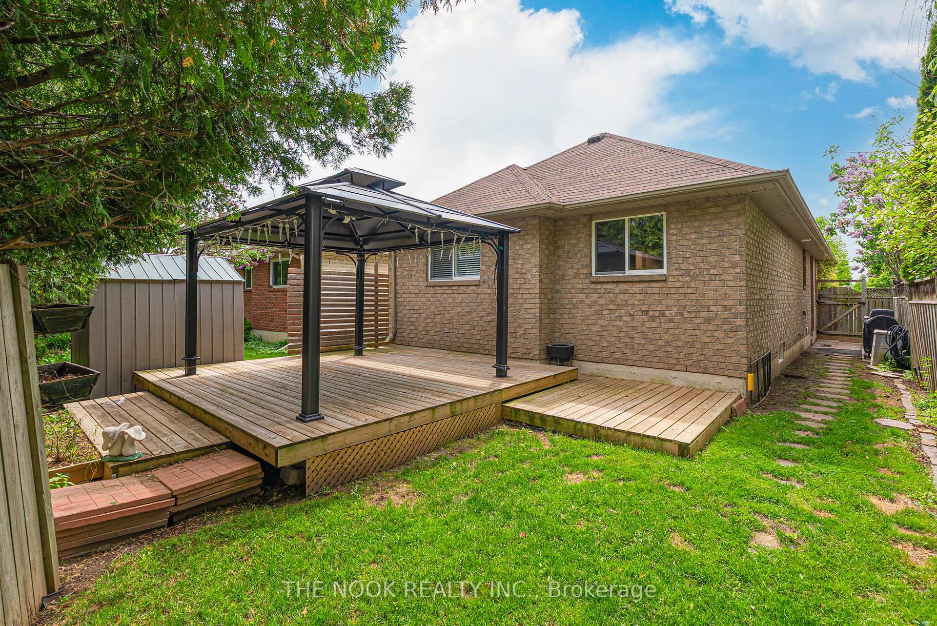 Photo 29 of 183 High Street, Clarington, Bowmanville — HOMEH
