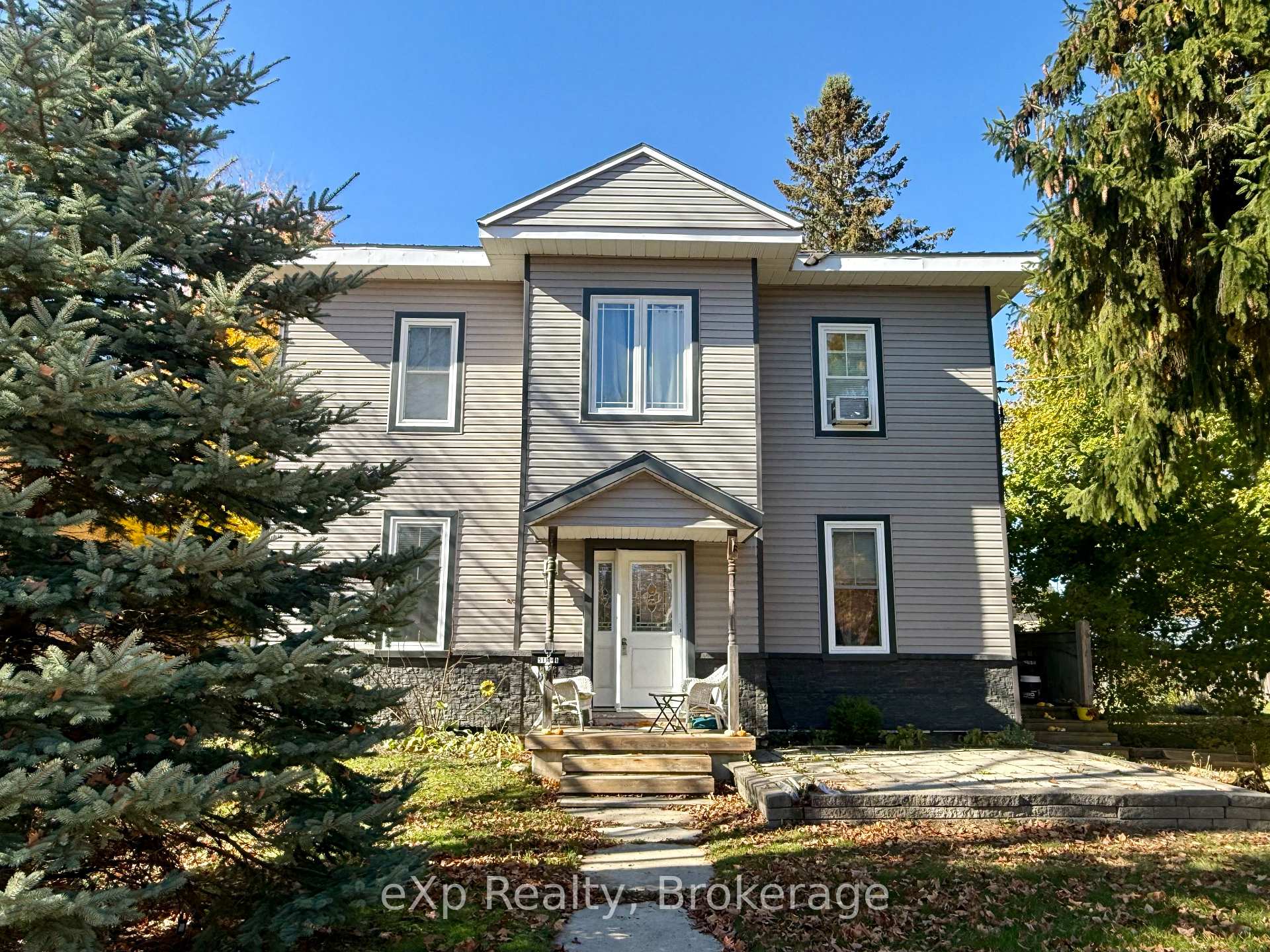 Photo 1 of 511 Colborne Street S, Brockton — HOMEH