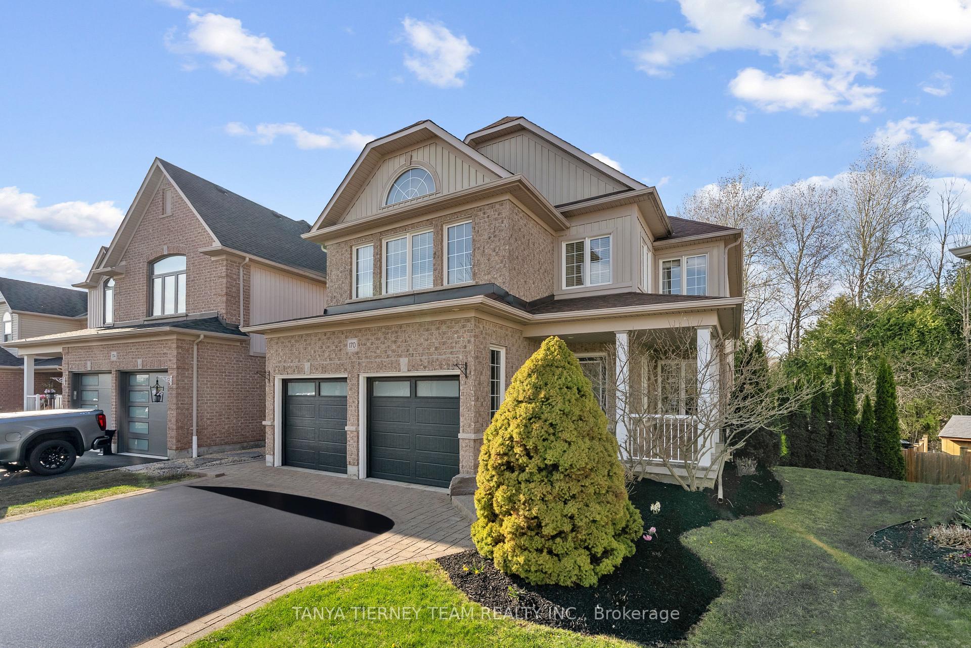 Photo 2 of 170 Sleeman Square, Clarington, Courtice — HOMEH