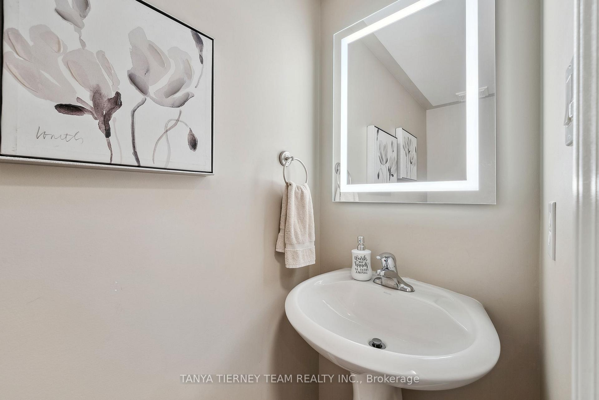 Photo 18 of 170 Sleeman Square, Clarington, Courtice — HOMEH