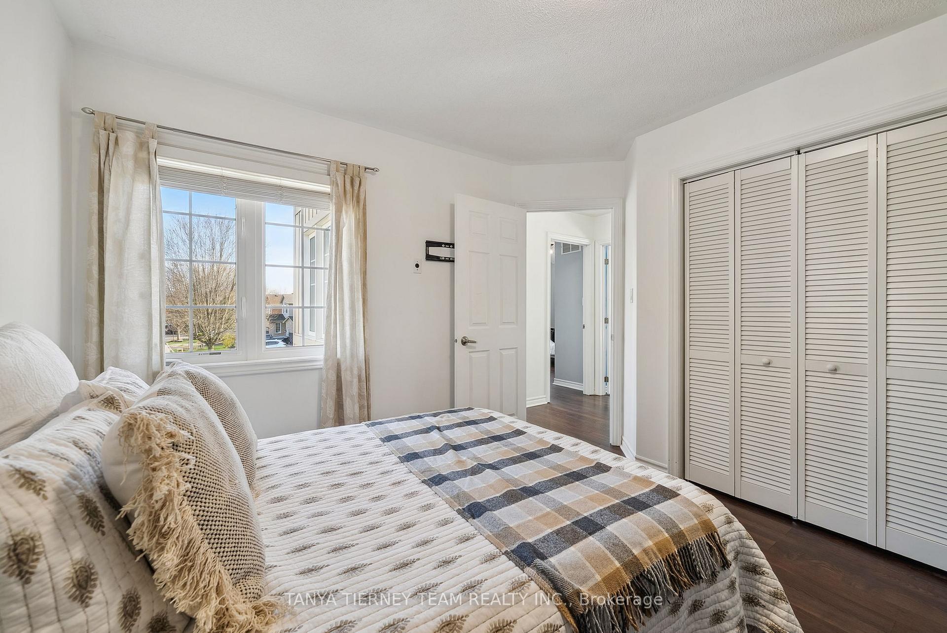 Photo 31 of 170 Sleeman Square, Clarington, Courtice — HOMEH