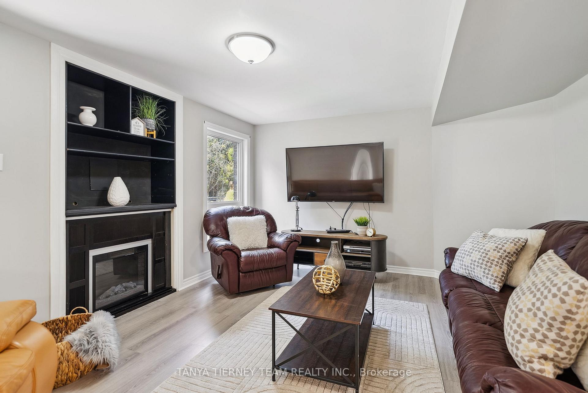 Photo 33 of 170 Sleeman Square, Clarington, Courtice — HOMEH