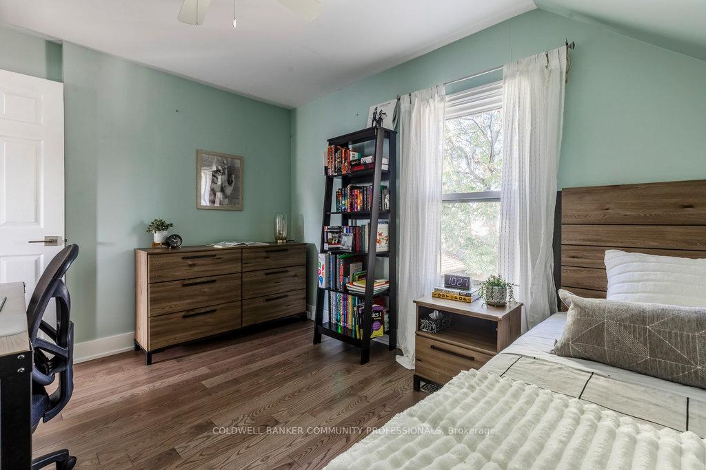 Photo 35 of 45 Tragina Avenue N, Hamilton, Homeside — HOMEH