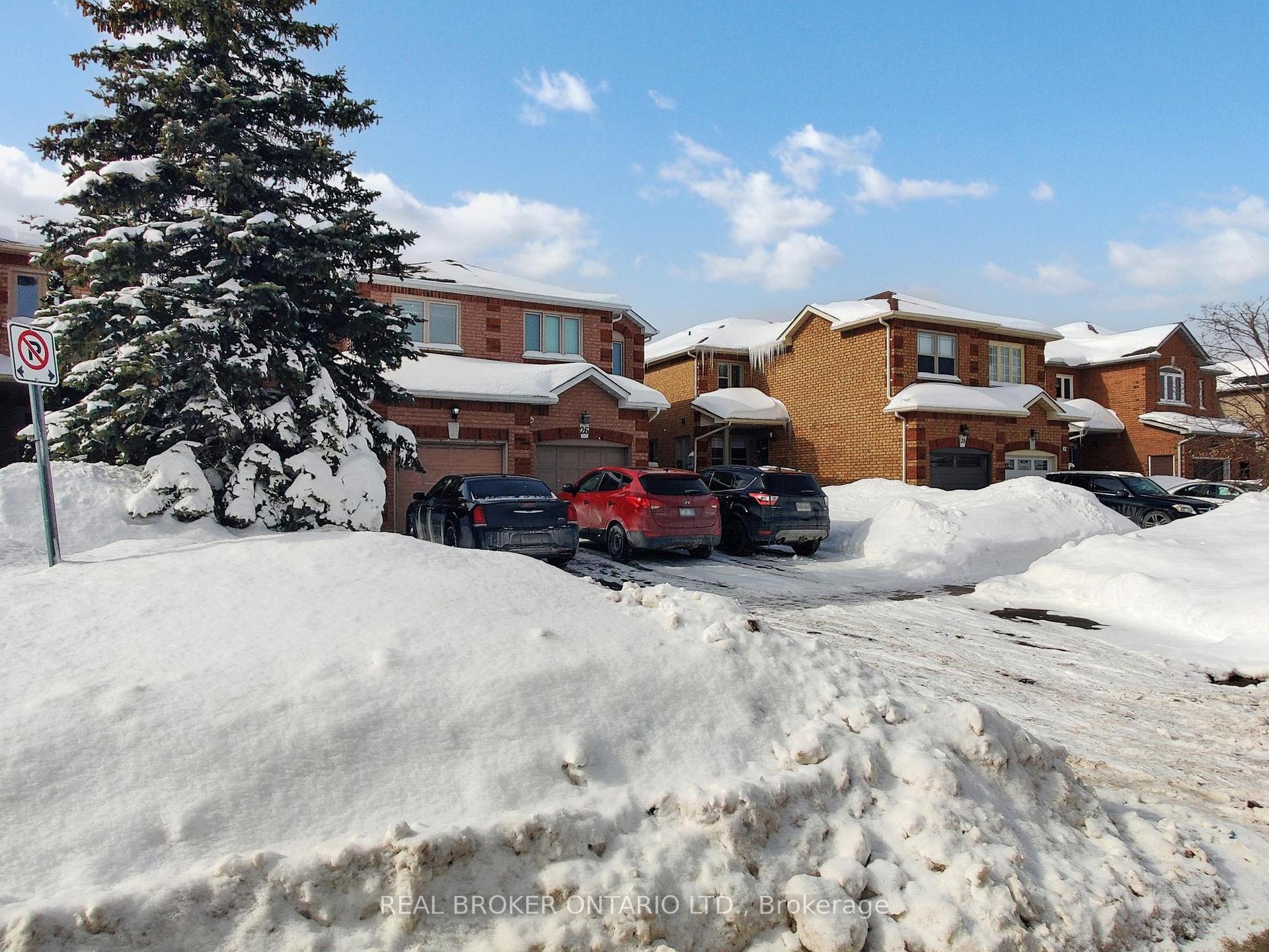 Photo 3 of 24 Highmore Avenue, Caledon, Bolton East — HOMEH