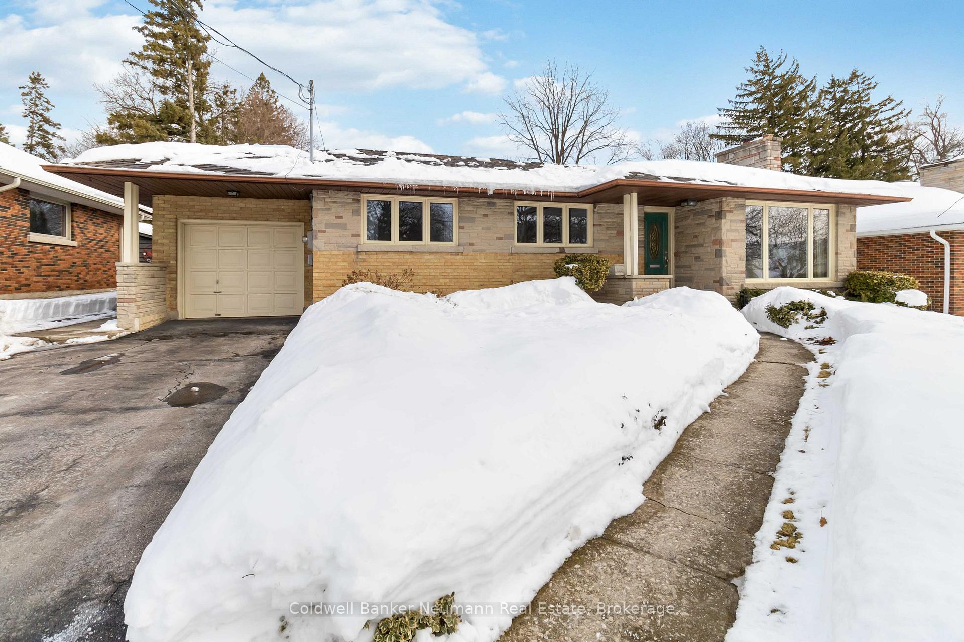 Front of 133 Westmount Road