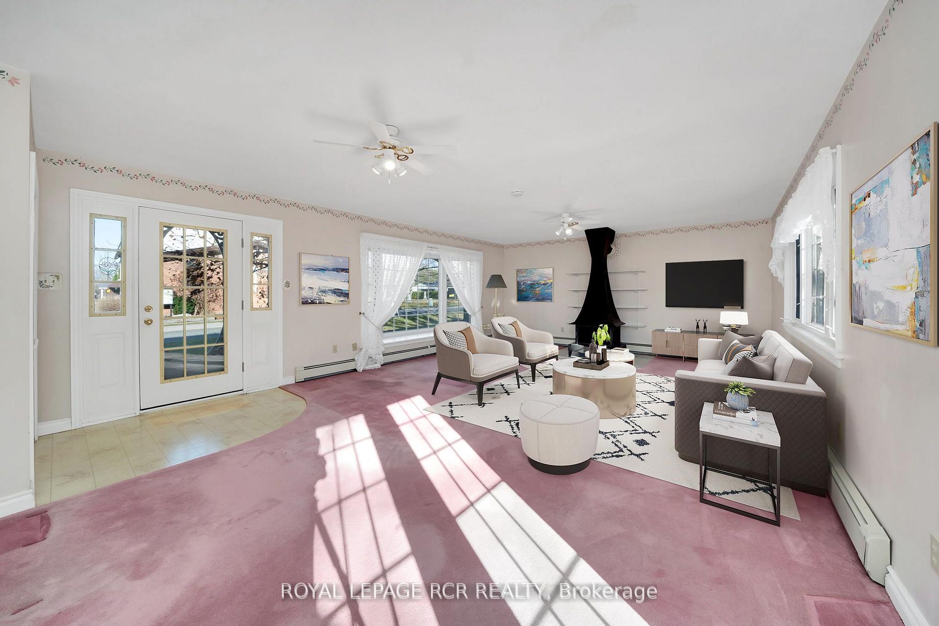 Photo 4 of 33 Pine Avenue, Caledon, Palgrave — HOMEH
