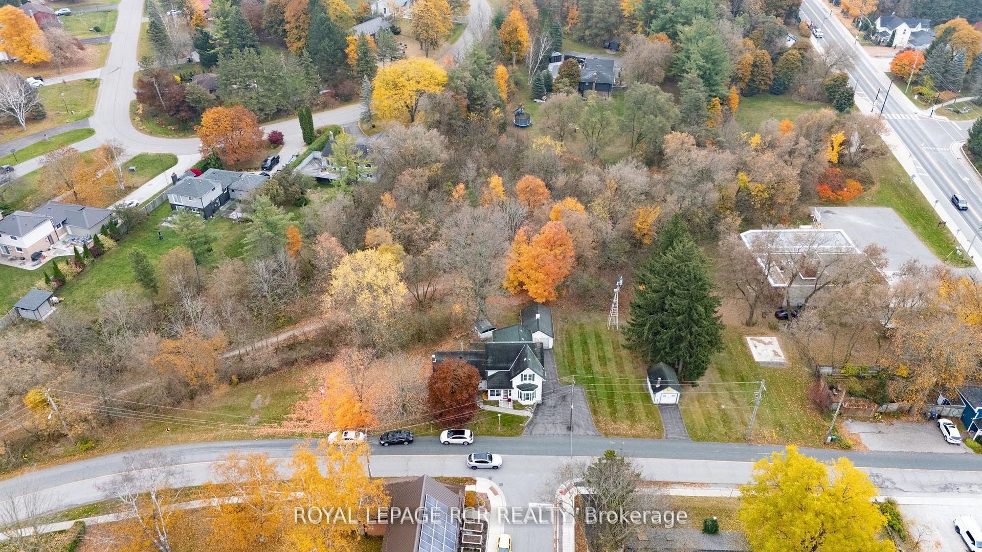 Photo 37 of 33 Pine Avenue, Caledon, Palgrave — HOMEH
