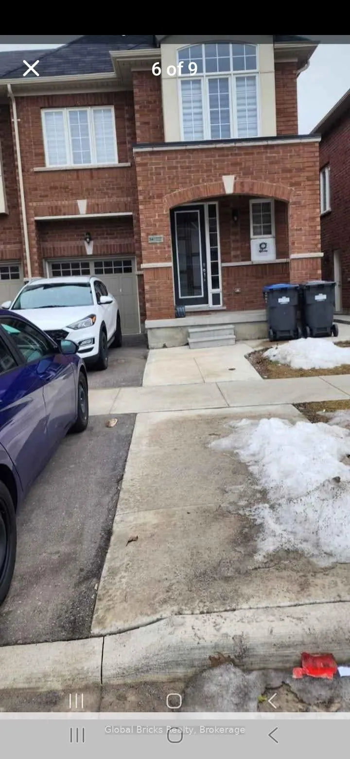 Photo 8 of 54 Germain Circle, Brampton, Credit Valley — HOMEH