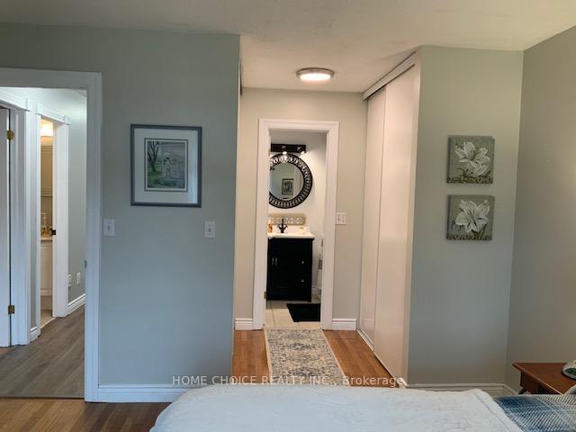Photo 15 of 40 Meadowview Boulevard, Clarington, Bowmanville — HOMEH