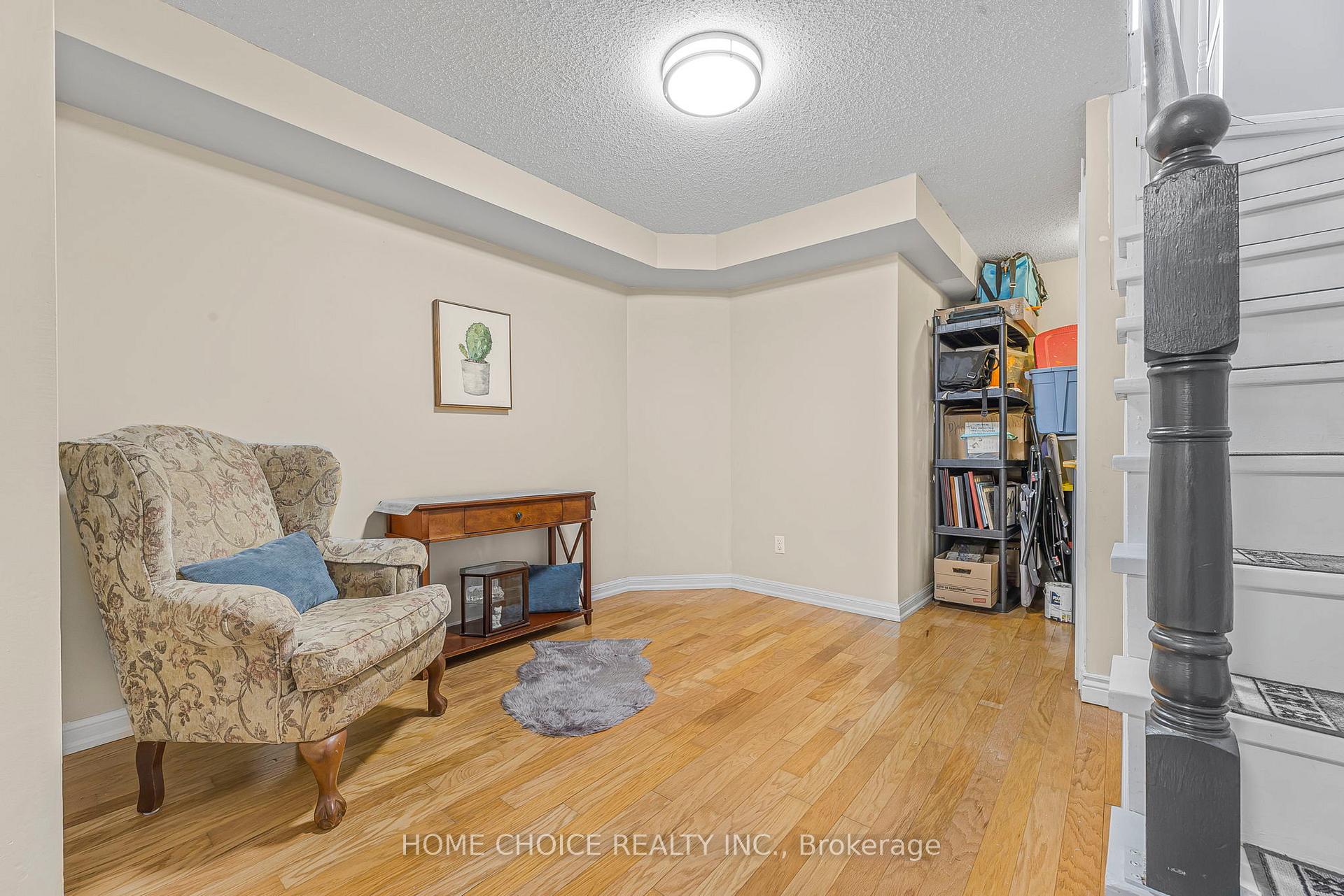 Photo 22 of 40 Meadowview Boulevard, Clarington, Bowmanville — HOMEH