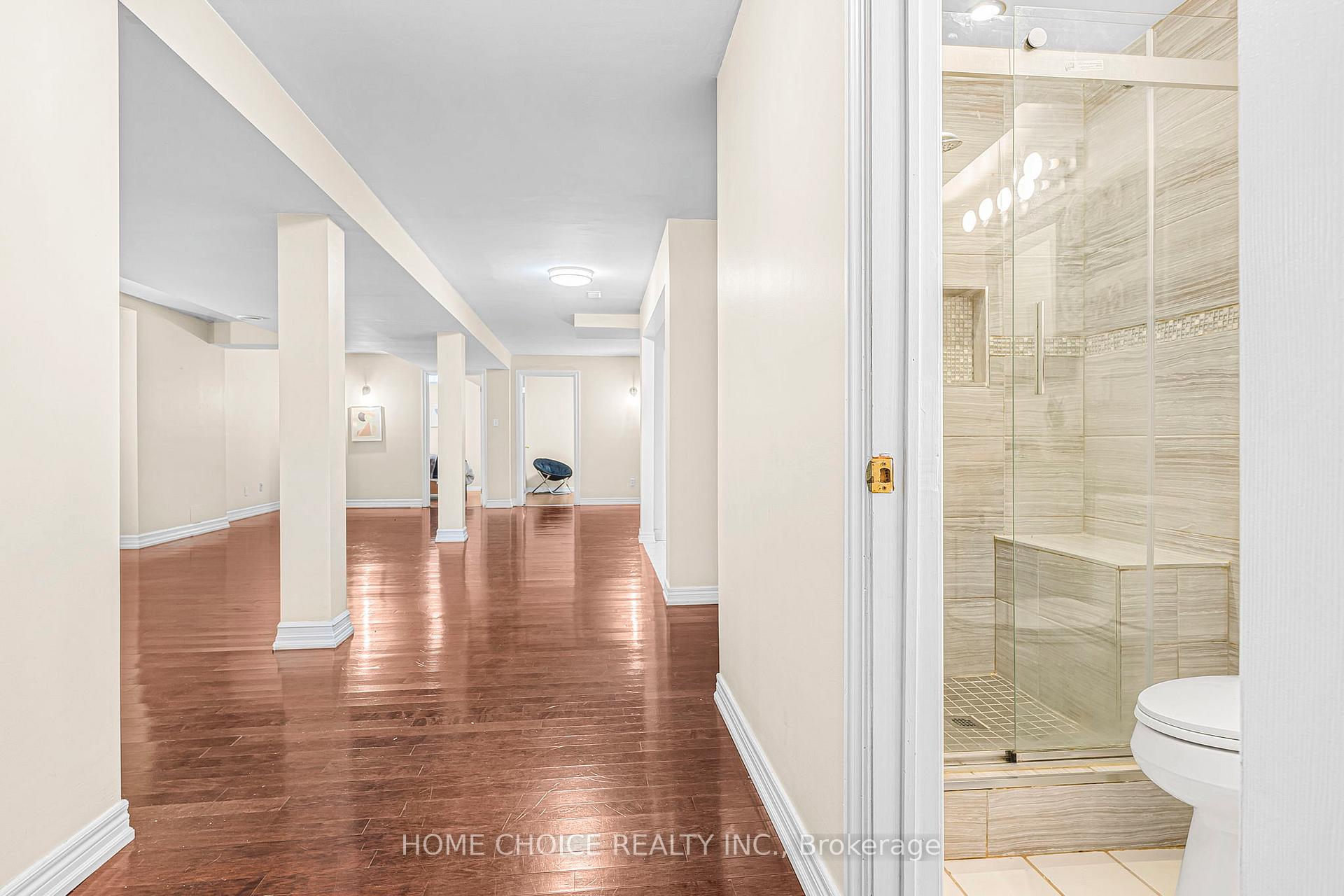 Photo 24 of 40 Meadowview Boulevard, Clarington, Bowmanville — HOMEH