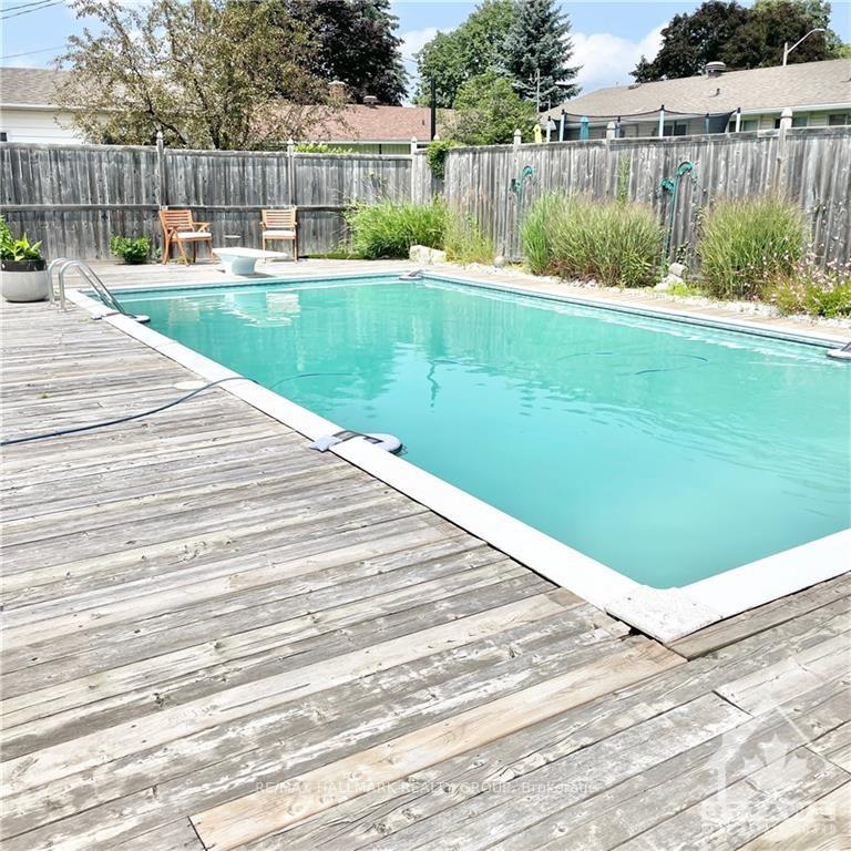 Photo 18 of 1027 Connaught Avenue, Ottawa, Queensway Terrace North — HOMEH