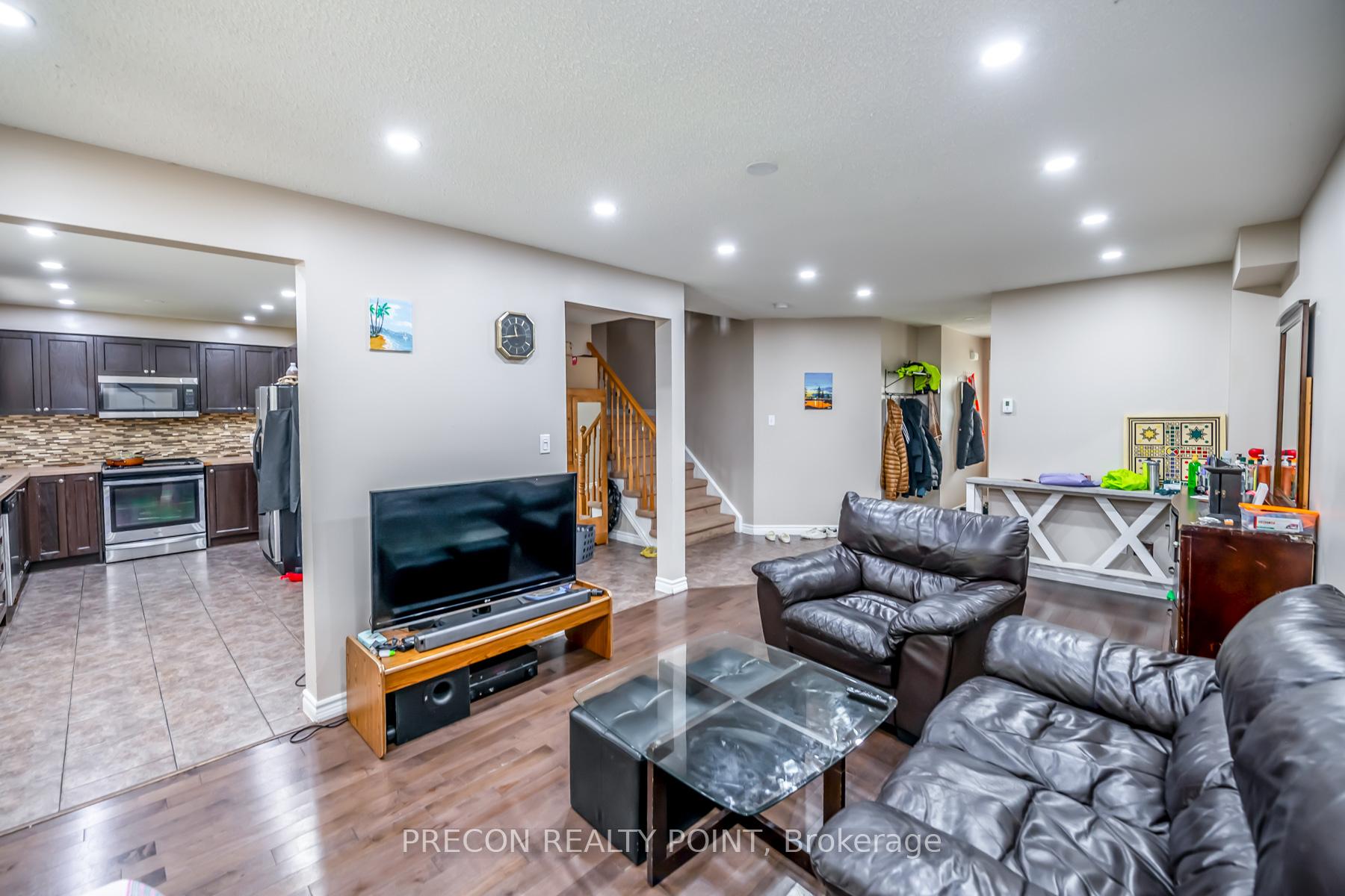 Photo 15 of 24 Midanbury Way, Hamilton, Mount Hope — HOMEH