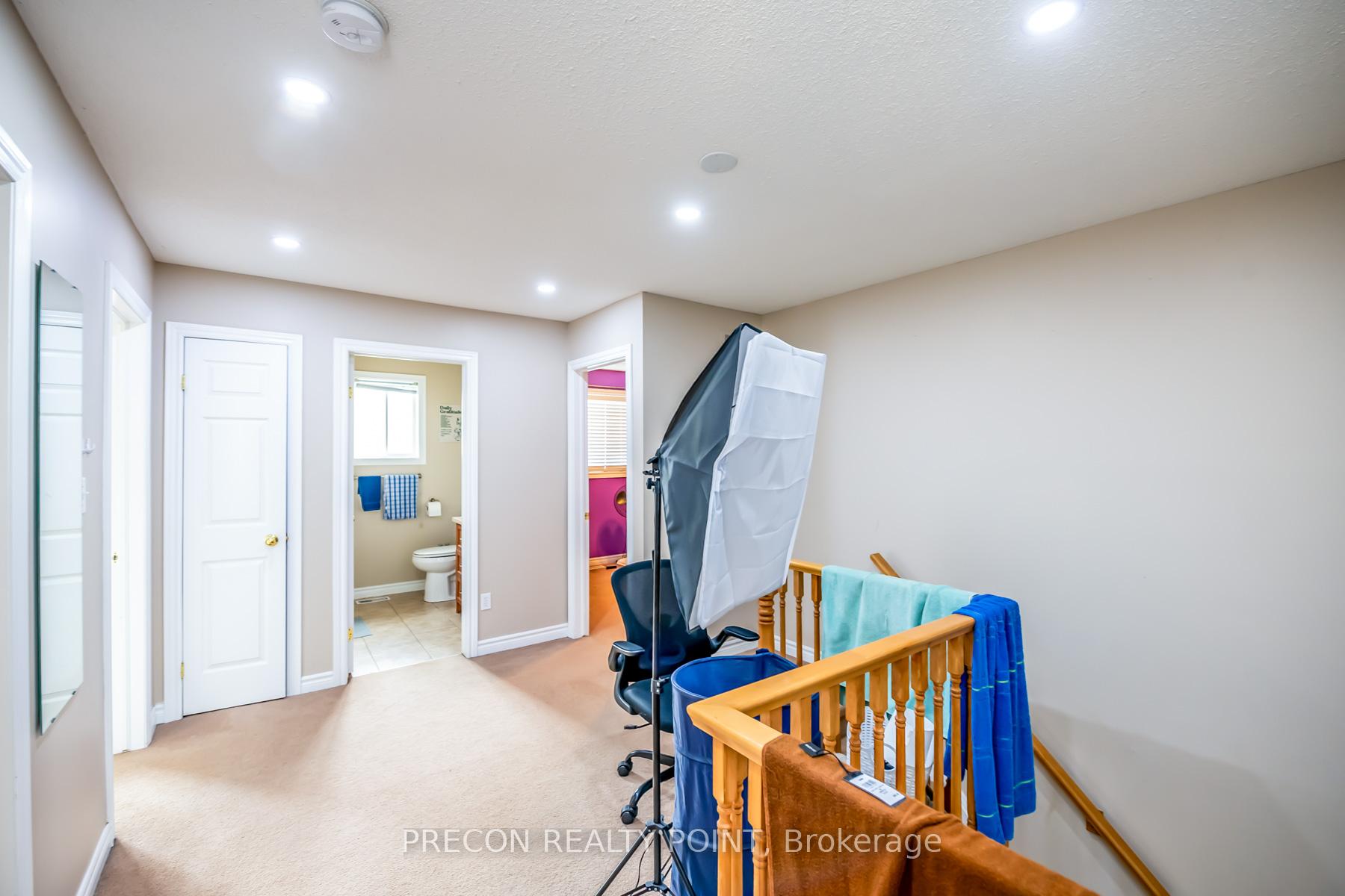 Photo 26 of 24 Midanbury Way, Hamilton, Mount Hope — HOMEH