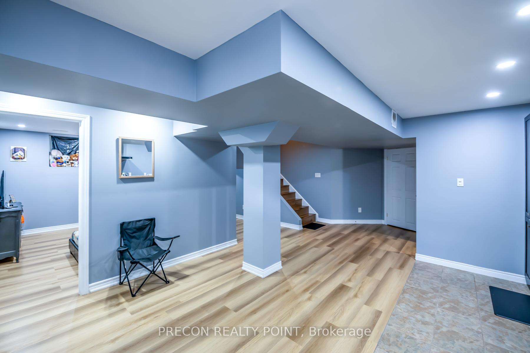 Photo 47 of 24 Midanbury Way, Hamilton, Mount Hope — HOMEH