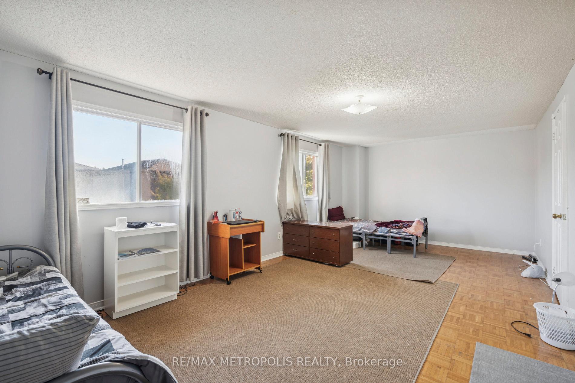 Photo 22 of 387 Ray Lawson Boulevard, Brampton, Fletcher's Creek South — HOMEH