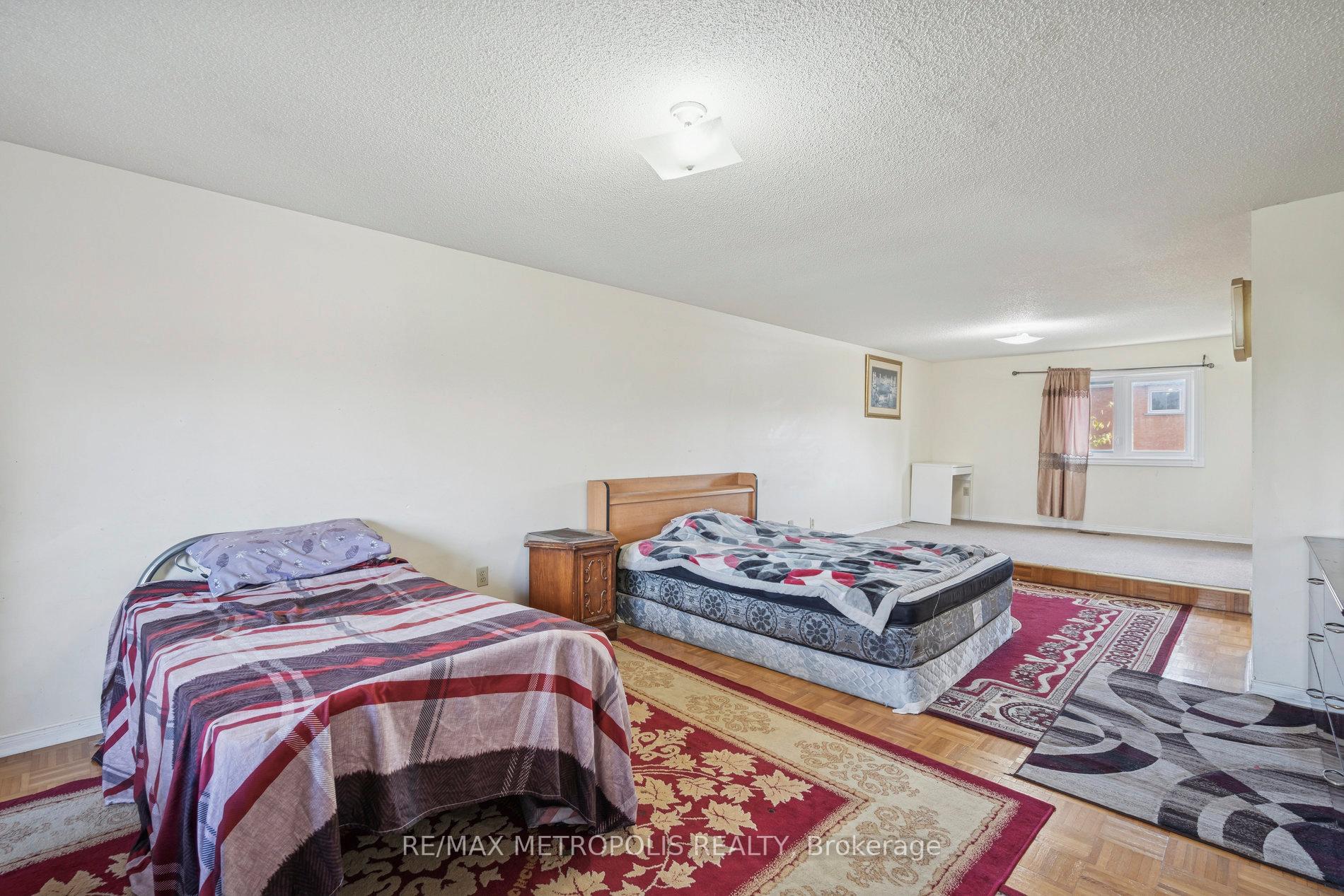 Photo 26 of 387 Ray Lawson Boulevard, Brampton, Fletcher's Creek South — HOMEH