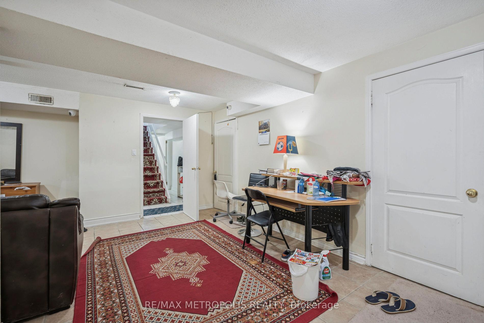 Photo 34 of 387 Ray Lawson Boulevard, Brampton, Fletcher's Creek South — HOMEH