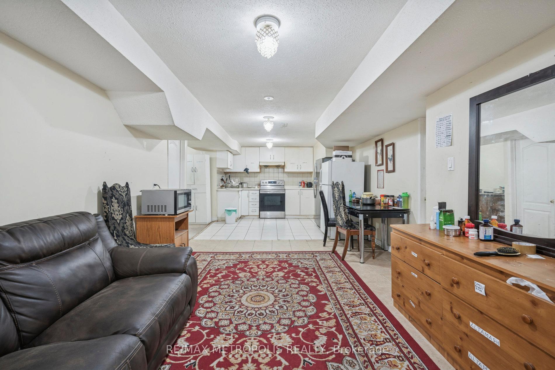 Photo 36 of 387 Ray Lawson Boulevard, Brampton, Fletcher's Creek South — HOMEH