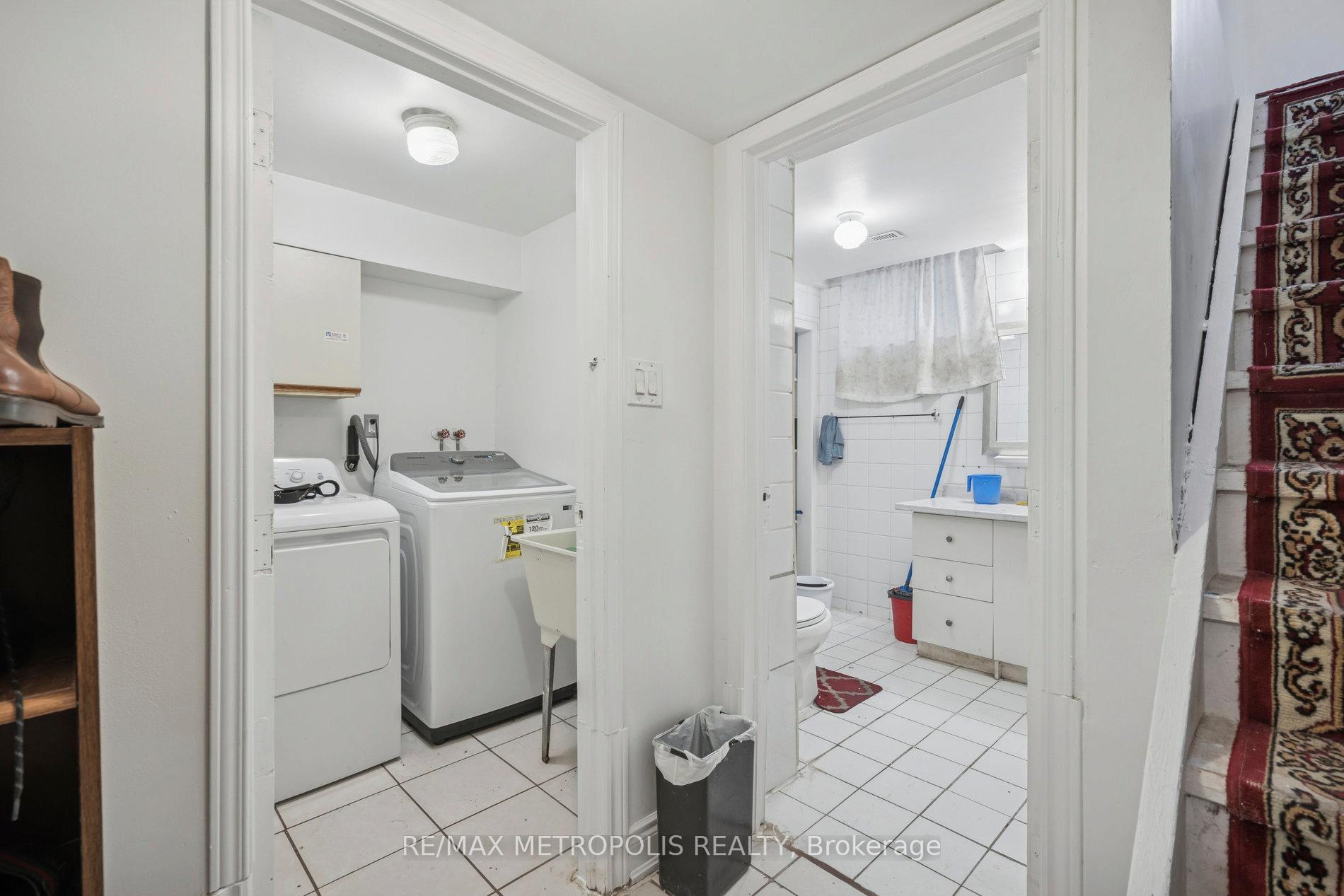 Photo 44 of 387 Ray Lawson Boulevard, Brampton, Fletcher's Creek South — HOMEH