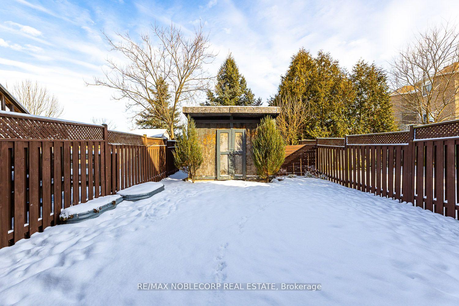 Photo 28 of 108 Senator Way E, Caledon, Bolton North — HOMEH