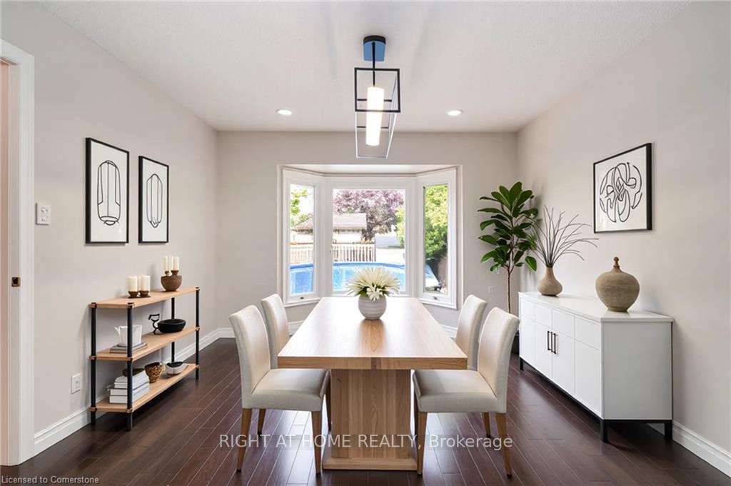 Photo 11 of 1262 Upper Paradise Road, Hamilton, Carpenter — HOMEH