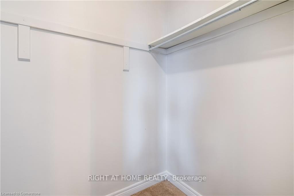 Photo 29 of 1262 Upper Paradise Road, Hamilton, Carpenter — HOMEH